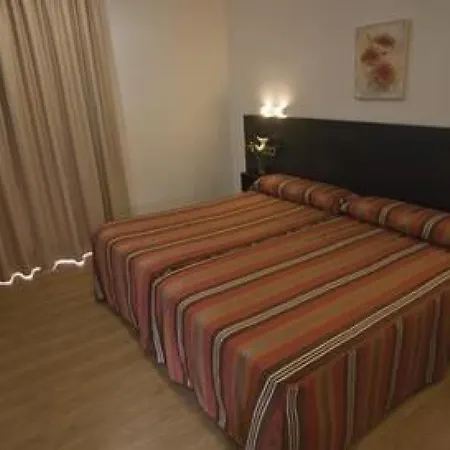 Hotel Amenal 2* Amenal