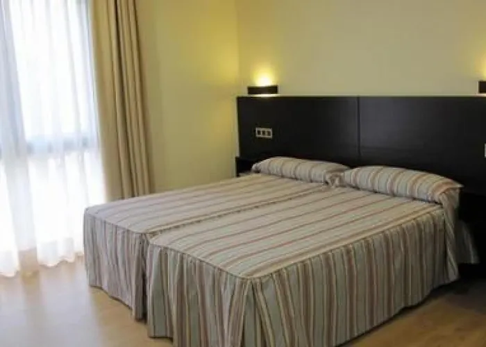 Hotel Amenal Otel 2*