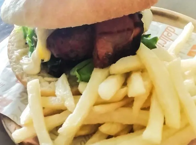 Otel Hotel Amenal 2*